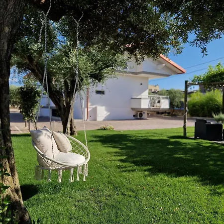 Frühstückspension Corte D'aniello 4*