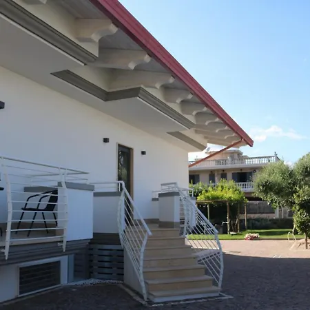 Nocleg ze śniadaniem Corte D'aniello 4*
