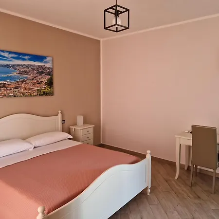 Corte D'aniello Oda ve Kahvaltı 4*